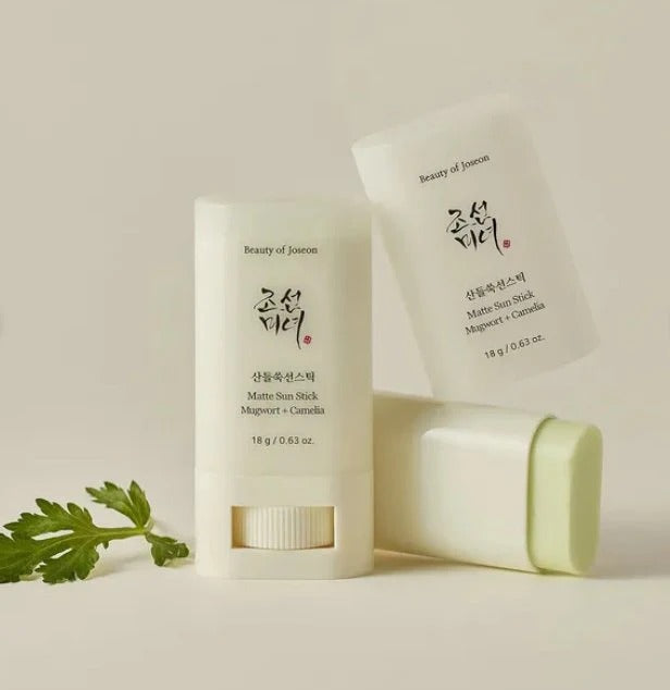Matte Sun Stick: Mugwort + Camilia